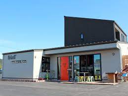 飲食店　SELECT Leather&Cafe（飲食店）まで249m