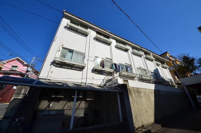 建物外観　～日当たり眺望良好ですっ～