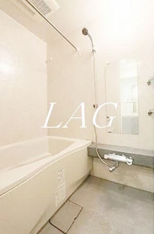 バス・シャワールーム　お風呂です。