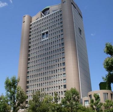 大学・短大　明治大学（大学・短大）まで622m