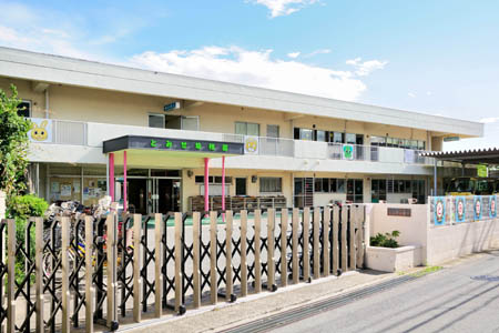 幼稚園・保育園　とみせ幼稚園（幼稚園・保育園）まで687m