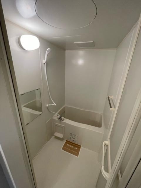 バス・シャワールーム　同物件別部屋