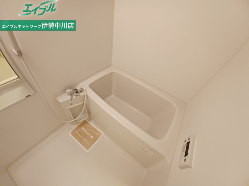 バス・シャワールーム　同型参考写真