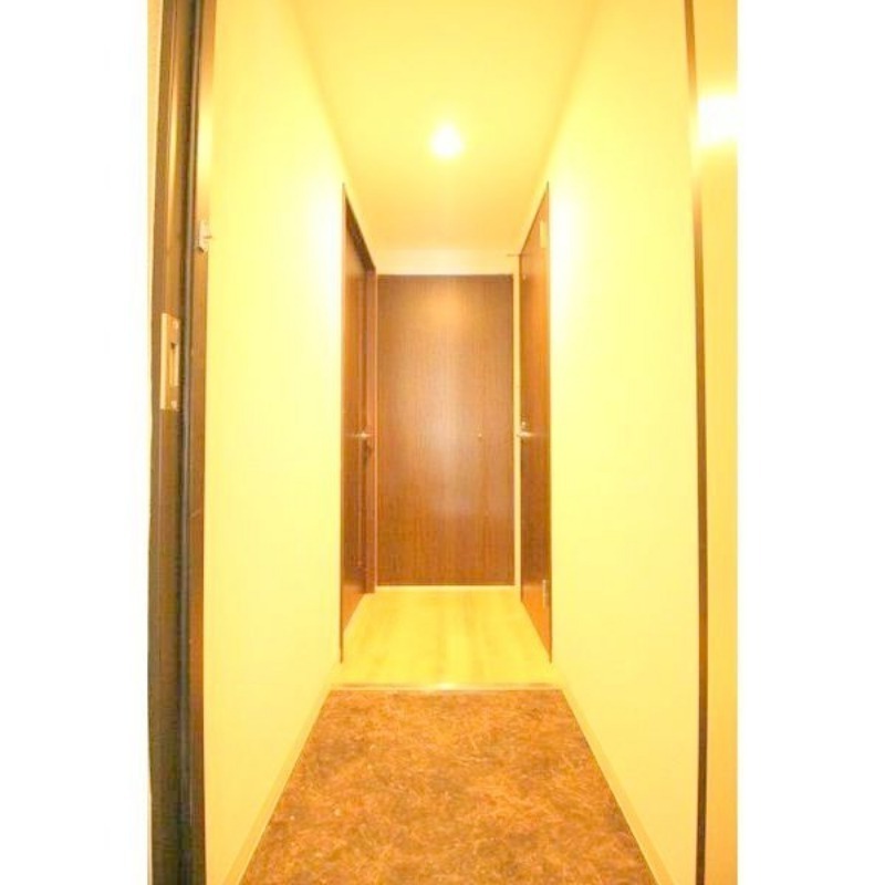 玄関　玄関スペース、シューズボックス付きです♪