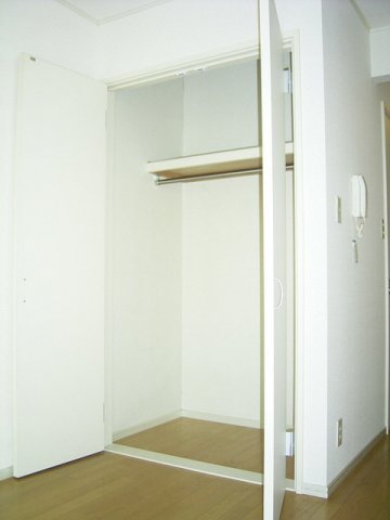 居室・リビング　収納もちぃてます