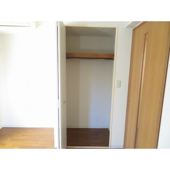 収納　クローゼット