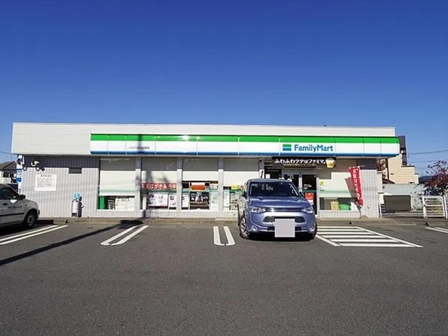 コンビニ　ファミリーマートバイパス小谷田店（コンビニ）まで1113m