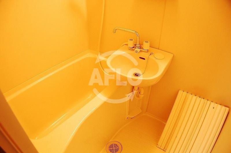 バス・シャワールーム　プレール新町　バスルーム