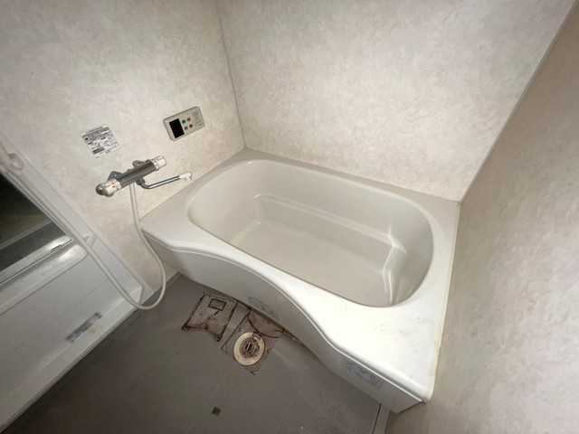 バス・シャワールーム　＊他号室の写真を使用。