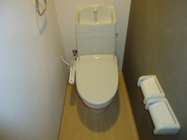 トイレ　シャワー付トイレ