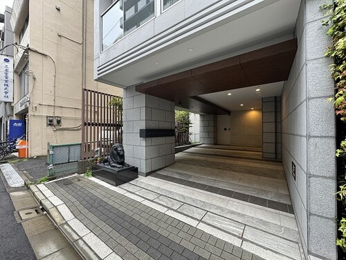 エントランス　エントランス　※2024年4月撮影