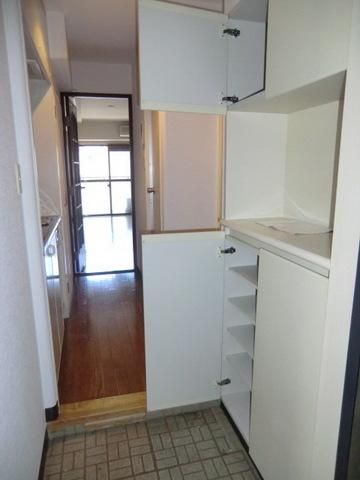 玄関　大容量シューズＢＯＸ