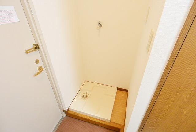 洗面設備　★洗濯機置き場です★