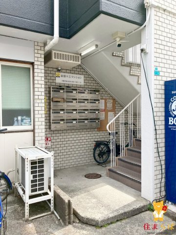 エントランス　共用部の印象も大切に