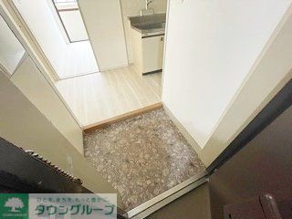 玄関　お部屋探しは株式会社　タウンハウジング　までお気軽にお問合…