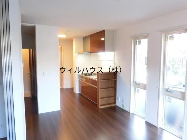 居室・リビング　広々リビングです！