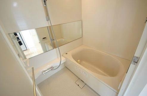 バス・シャワールーム　バス※別部屋参考写真