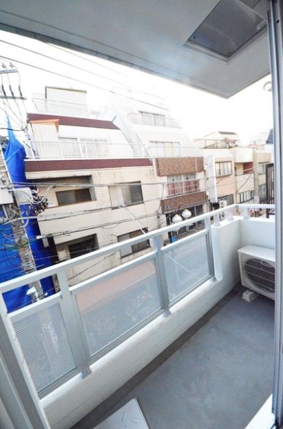 バルコニー　弊社は都内全域の物件をご紹介可能です！