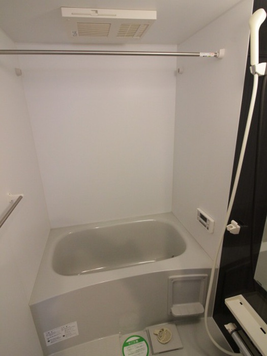 バス・シャワールーム　※写真は同型タイプ、現況優先。