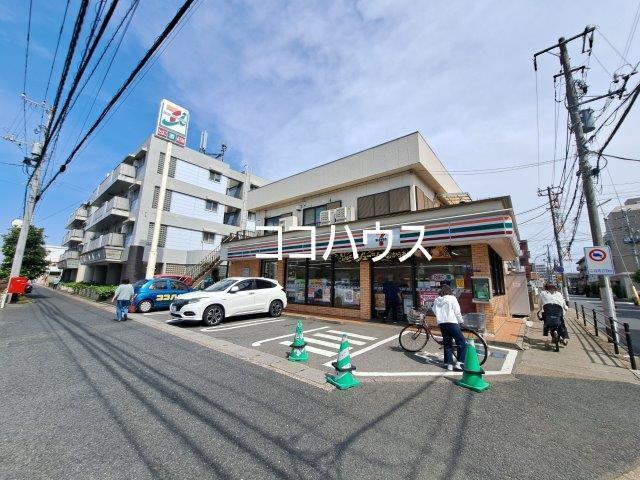 コンビニ　セブンイレブン（コンビニ）まで500m