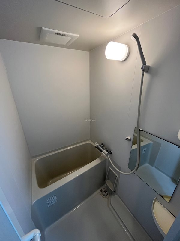 バス・シャワールーム　ゆったり過ごせるお風呂です