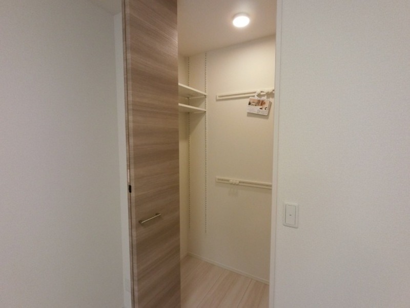 収納　図面と現状に相違がある場合には現状を優先