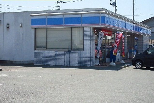 コンビニ　ローソン大町町立病院前店（コンビニ）まで850m