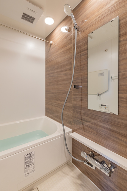 バス・シャワールーム