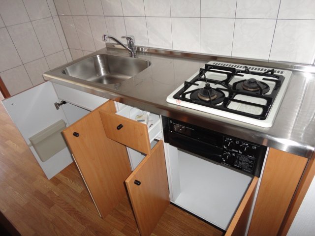 収納　キッチン　収納