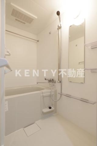 バス・シャワールーム　お風呂で日々の疲れを落としましょう