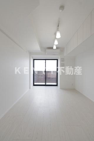 居室・リビング　ゆったり過ごせる居間です