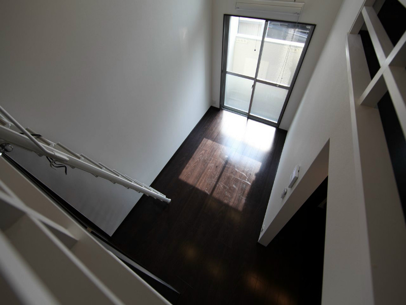 バルコニー　洋室9帖　ロフト6.4帖（収納としても部屋としても使えます）