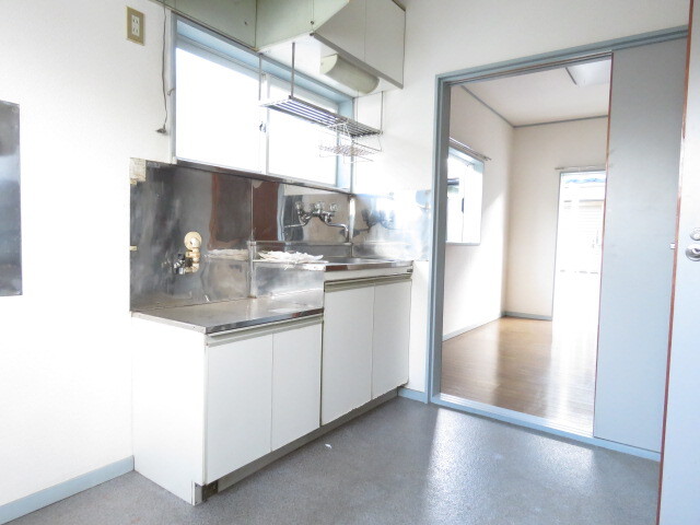 キッチン　※別号室参考写真