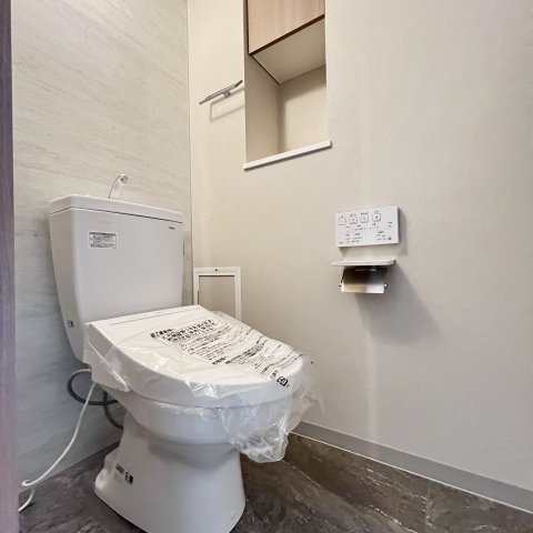 トイレ　同仕様タイプです