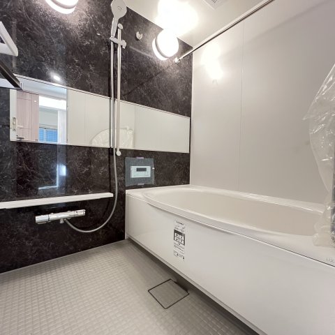 バス・シャワールーム　同仕様タイプです