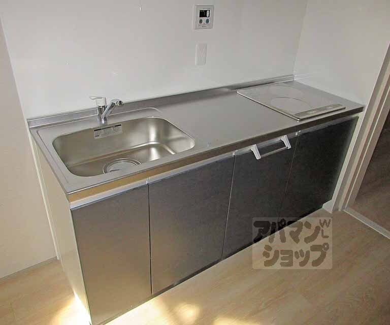 キッチン　広々使いやすいキッチンです