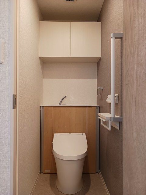 トイレ　シンプルで使いやすいトイレです