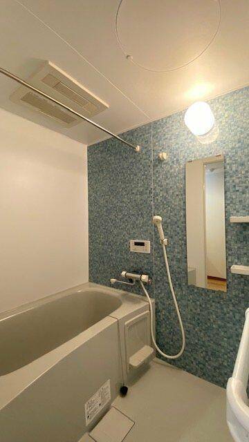 洗面設備　浴室乾燥機付きです