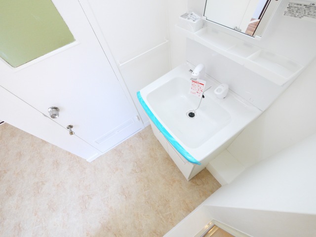 洗面設備　使いやすい洗面所です