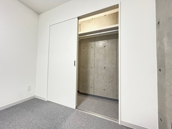 収納　※別部屋の写真です