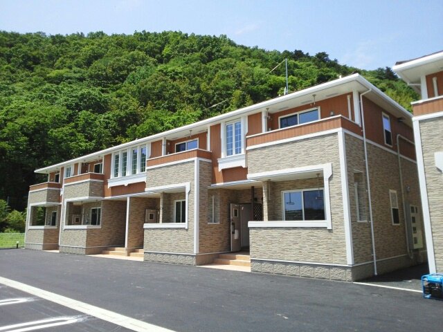 建物外観　外観は落ち着いています