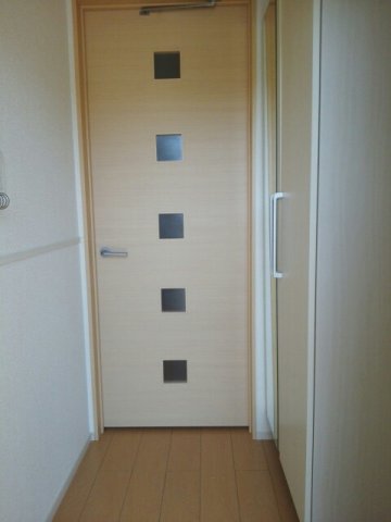 玄関　明るい玄関です