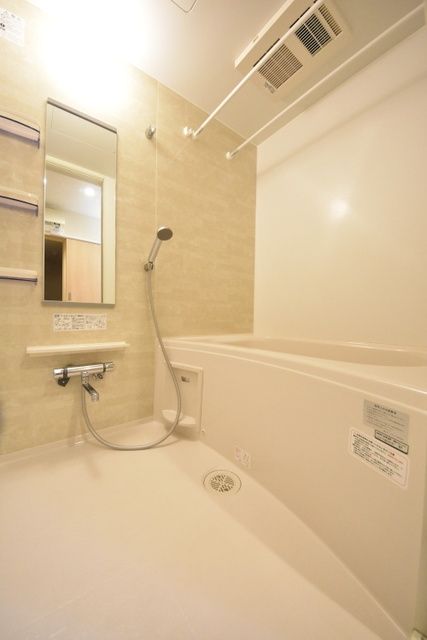 バス・シャワールーム　★★清潔感のあるバスルーム★★