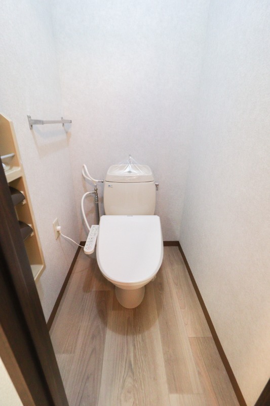 トイレ　図面と現状に相違がある場合には現状を優先