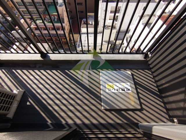 バルコニー　別部屋になります。