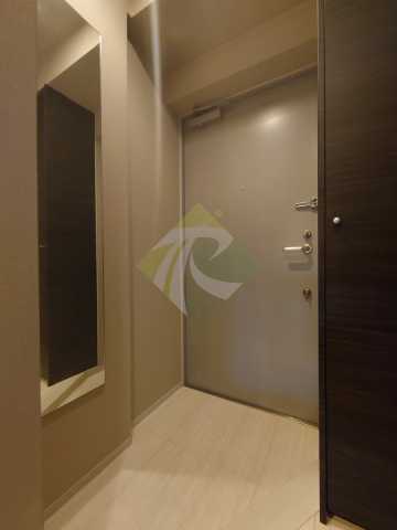 玄関　別部屋になります。