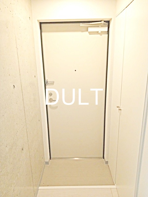 玄関　玄関です。