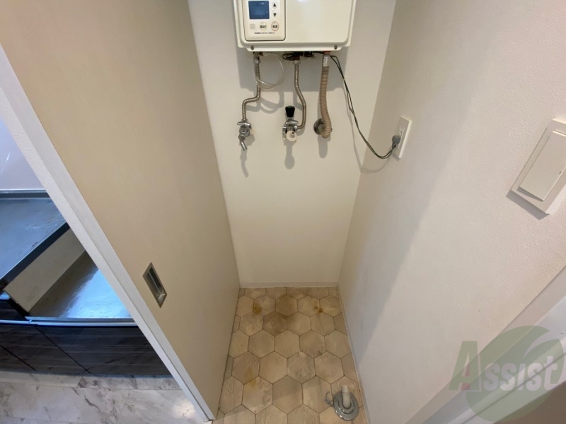 その他設備　もちろん洗濯機置場は室内にあるので、いつでも洗濯できますよ～