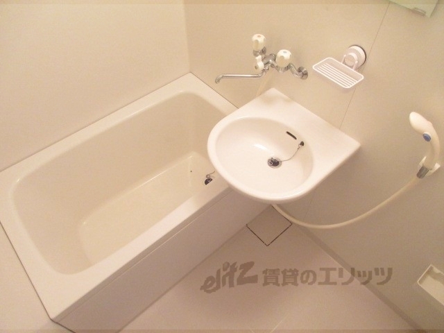 バス・シャワールーム　ユニットバス