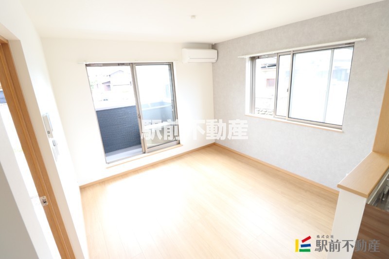 玄関　同じモデルの写真です